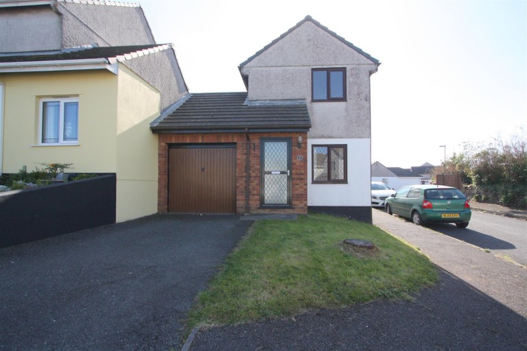 Kingsley Court, Fraddon, St. Columb