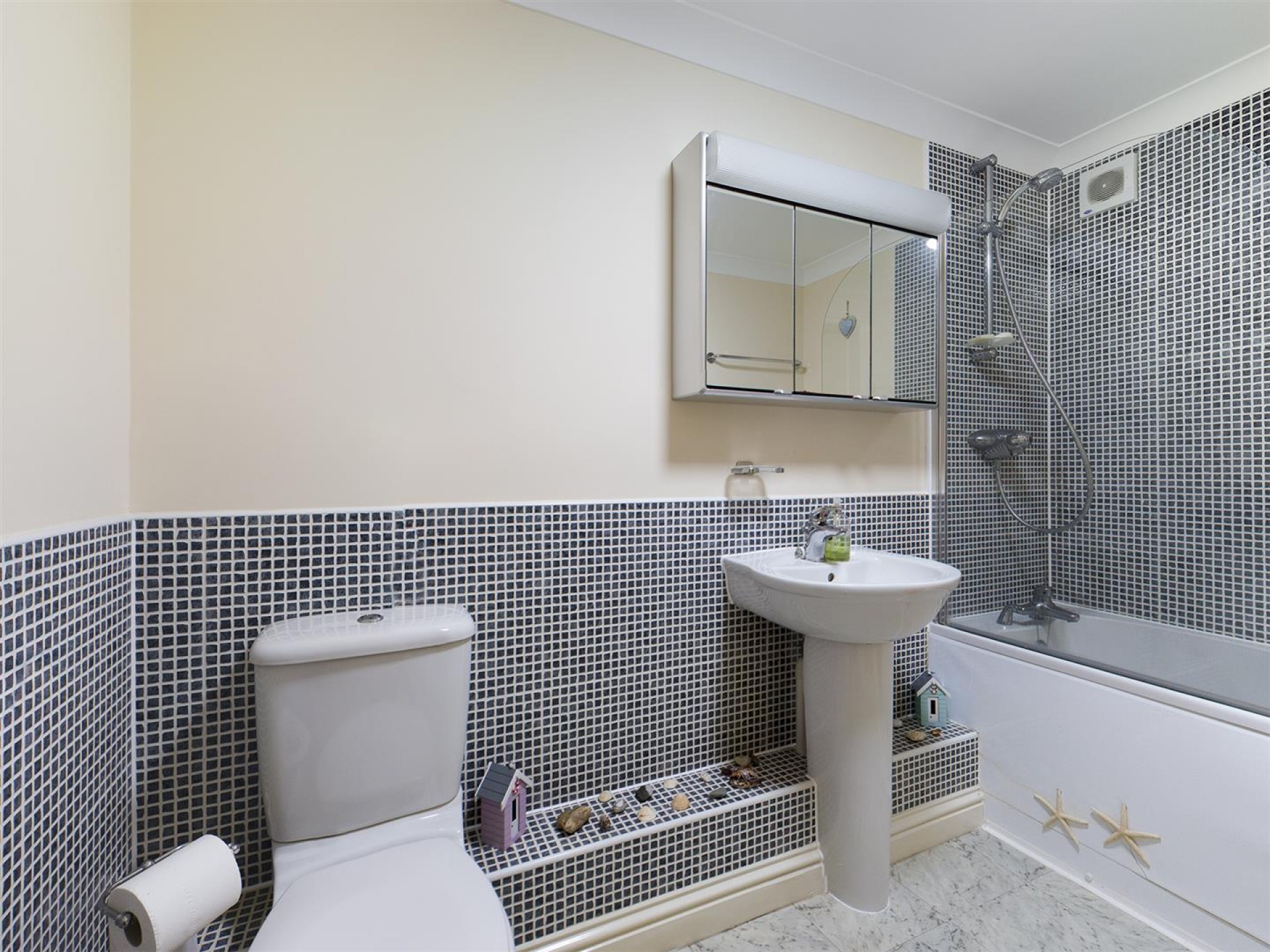 Pentire Avenue, Pentire, Newquay