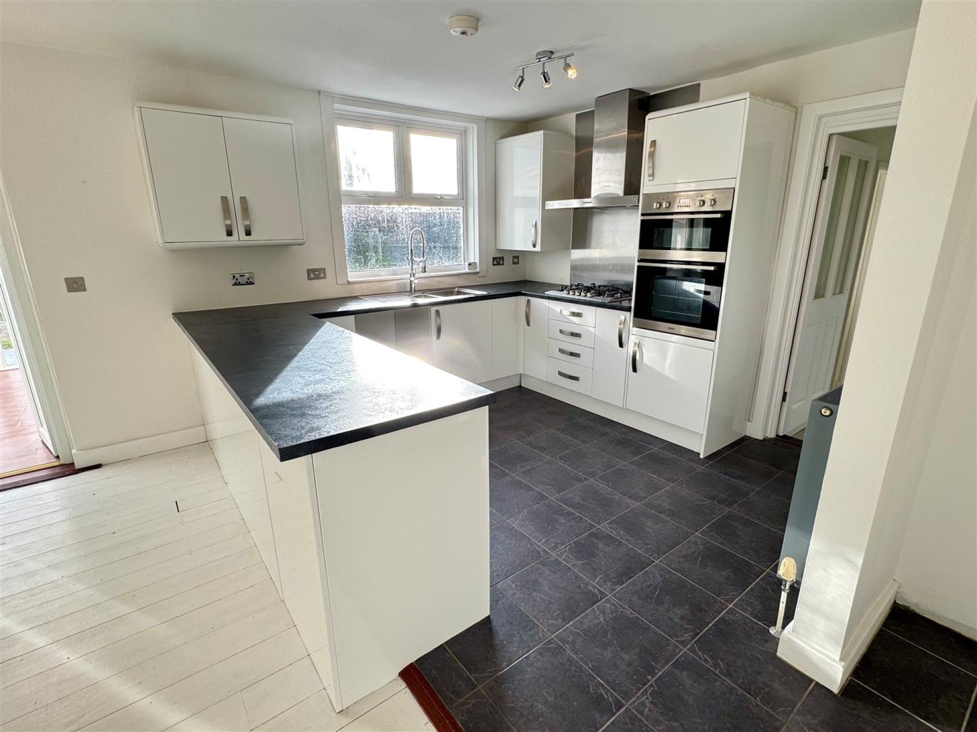 Henver Road, Newquay