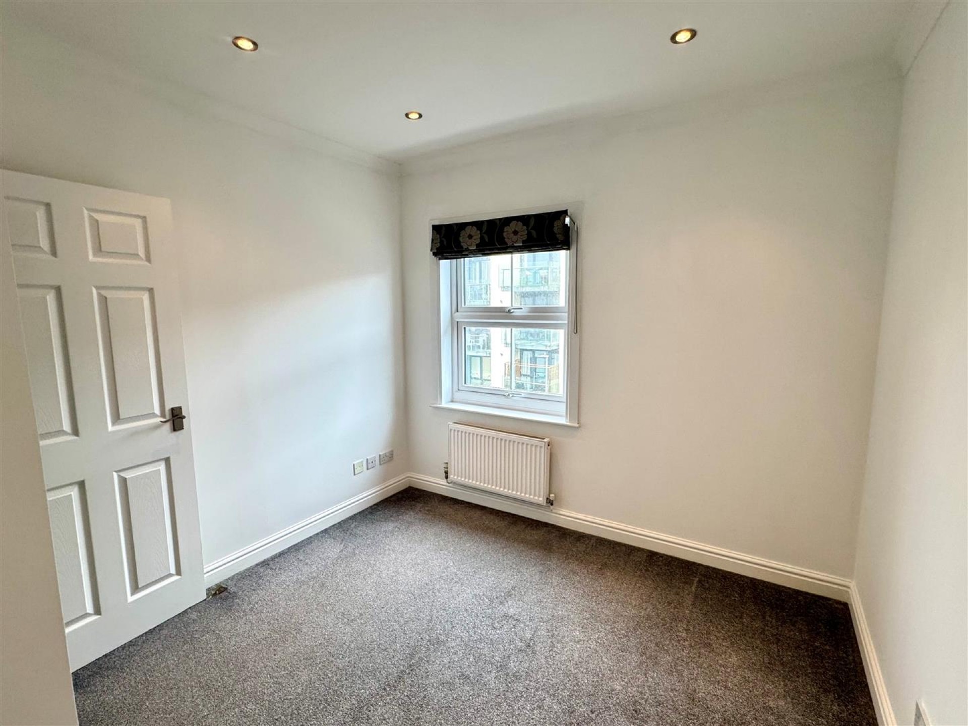 Bezant Place, Pentire