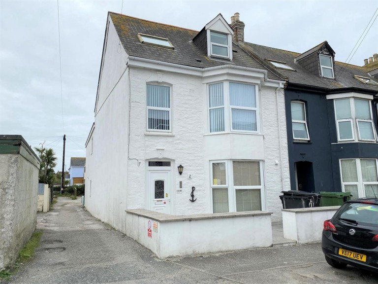 Trevose Avenue, Newquay