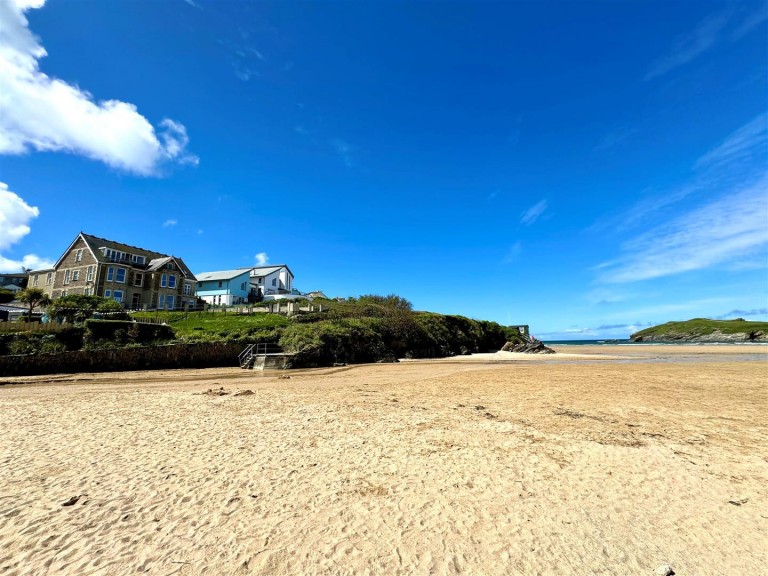 Beach Road, Porth, Newquay