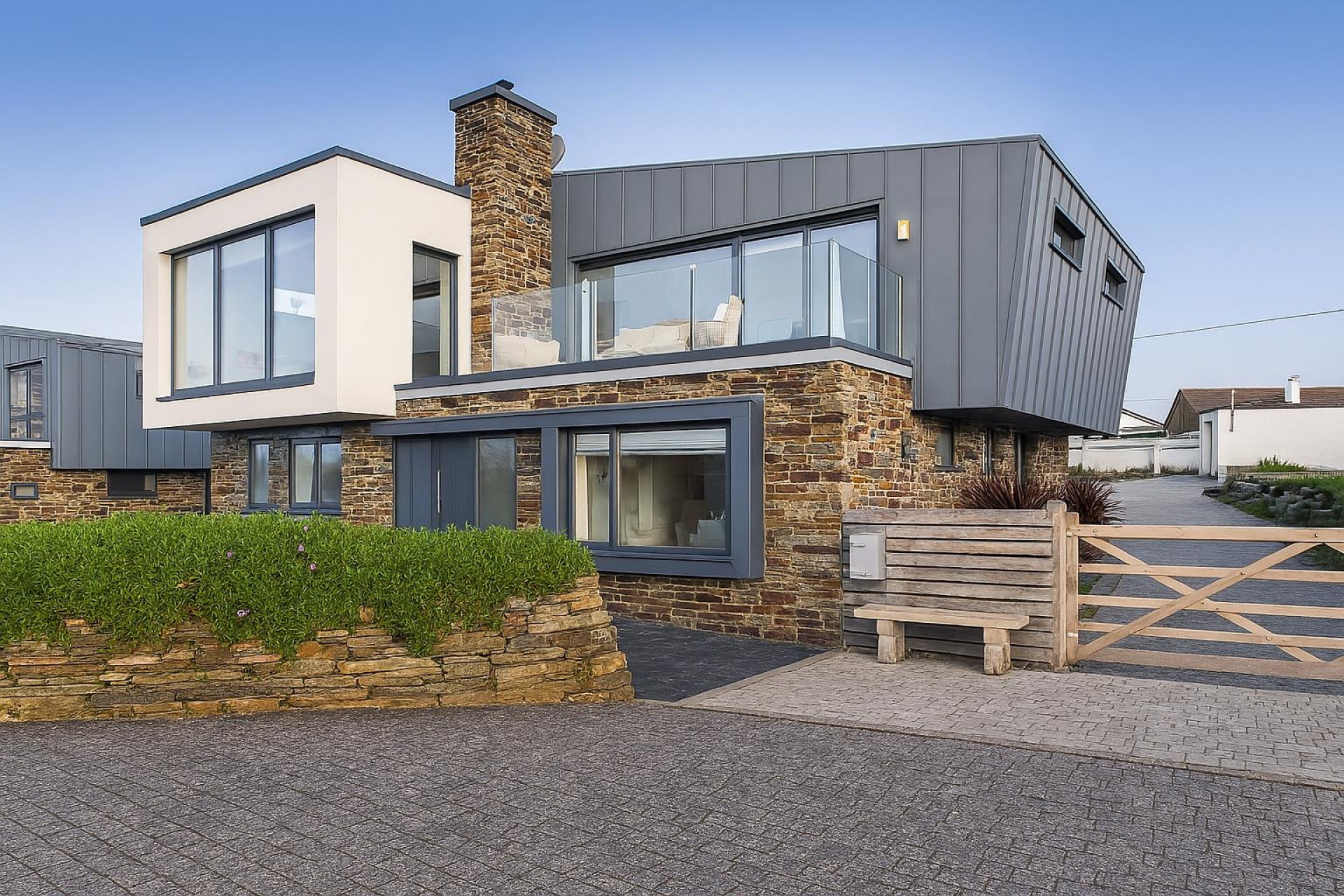 Lusty Glaze Road, Newquay
