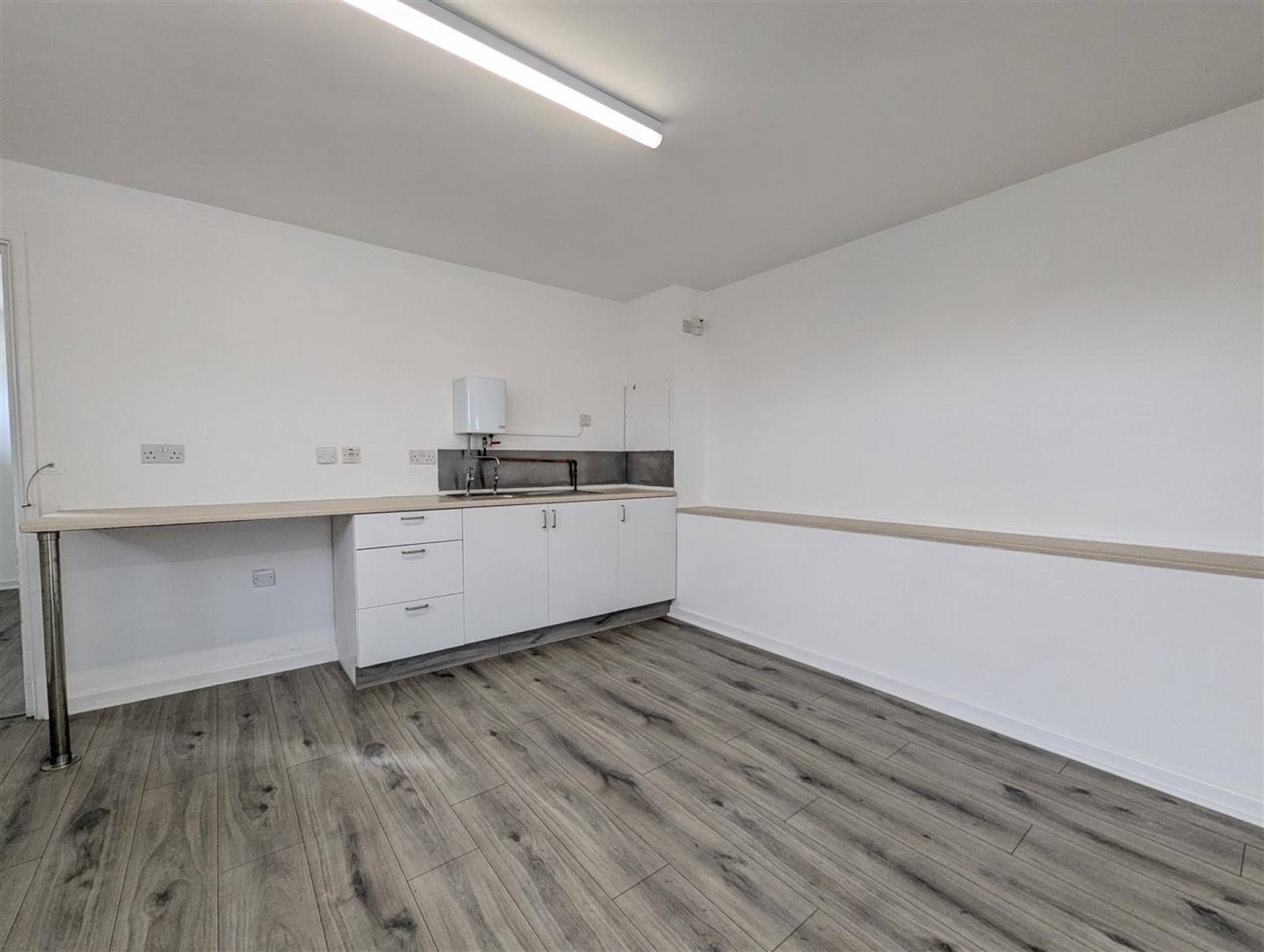 Prow Park, Treloggan Industrial Estate, Newquay