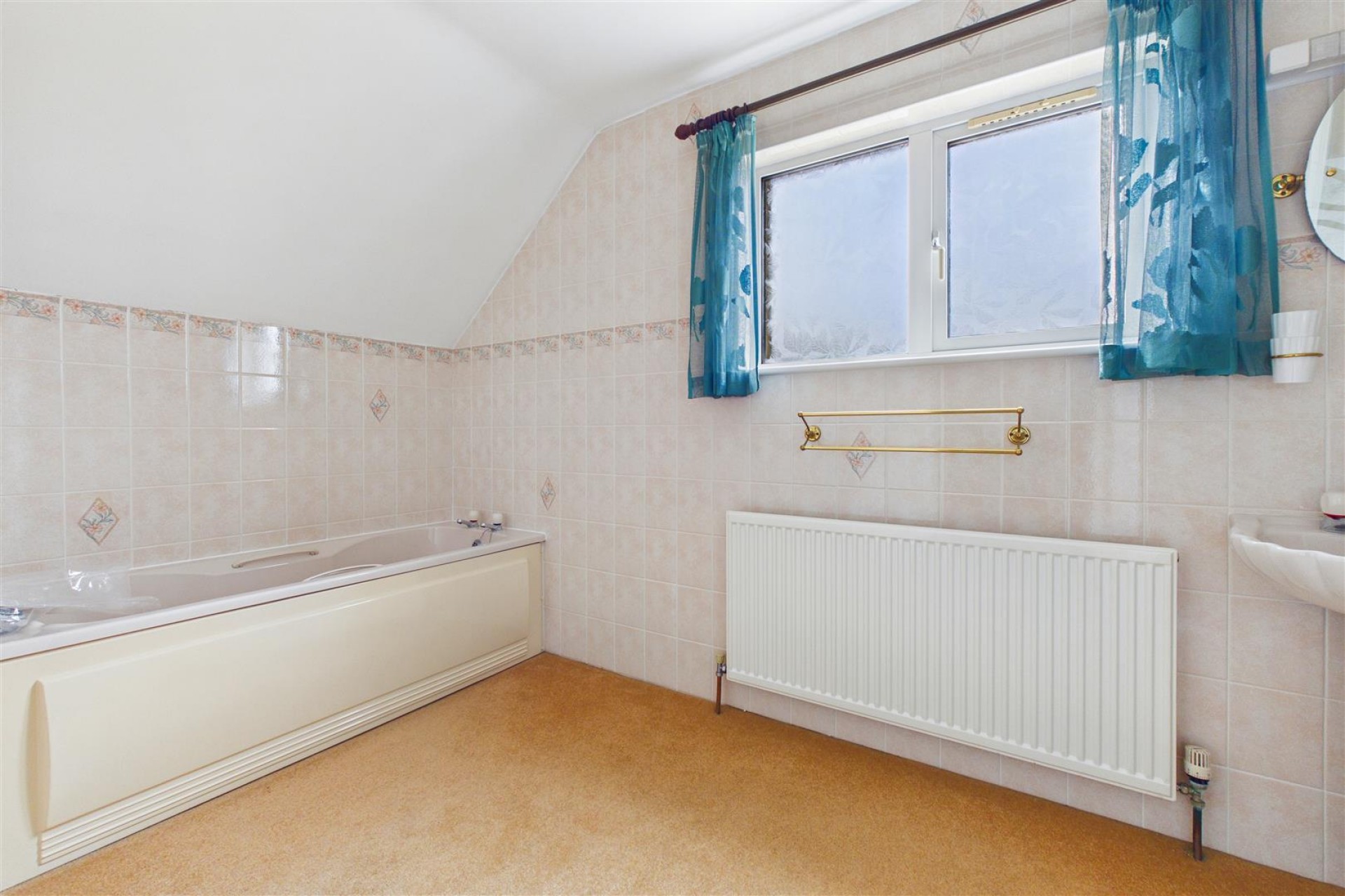 The Oaks, Quintrell Downs