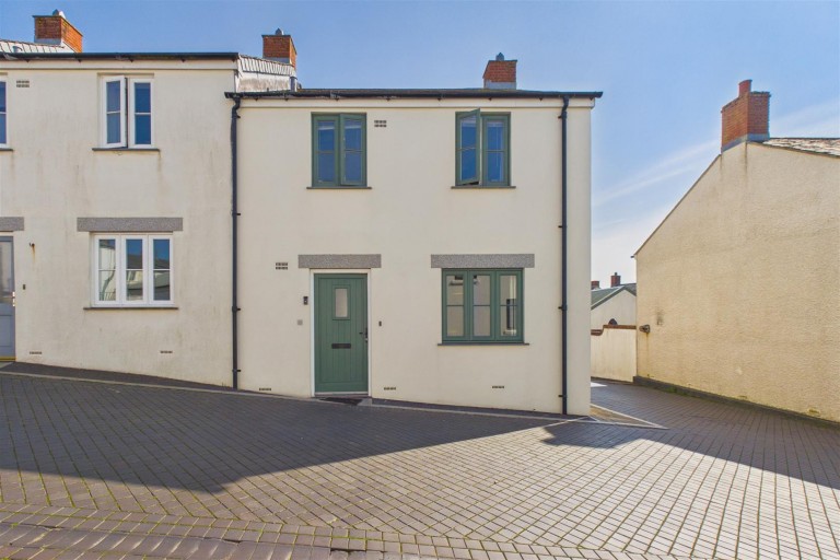 Bownder Marhaus, Newquay