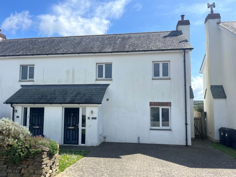 Tara Vale, Crantock, Newquay