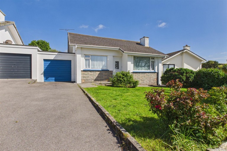 Wych Hazel Way, Newquay