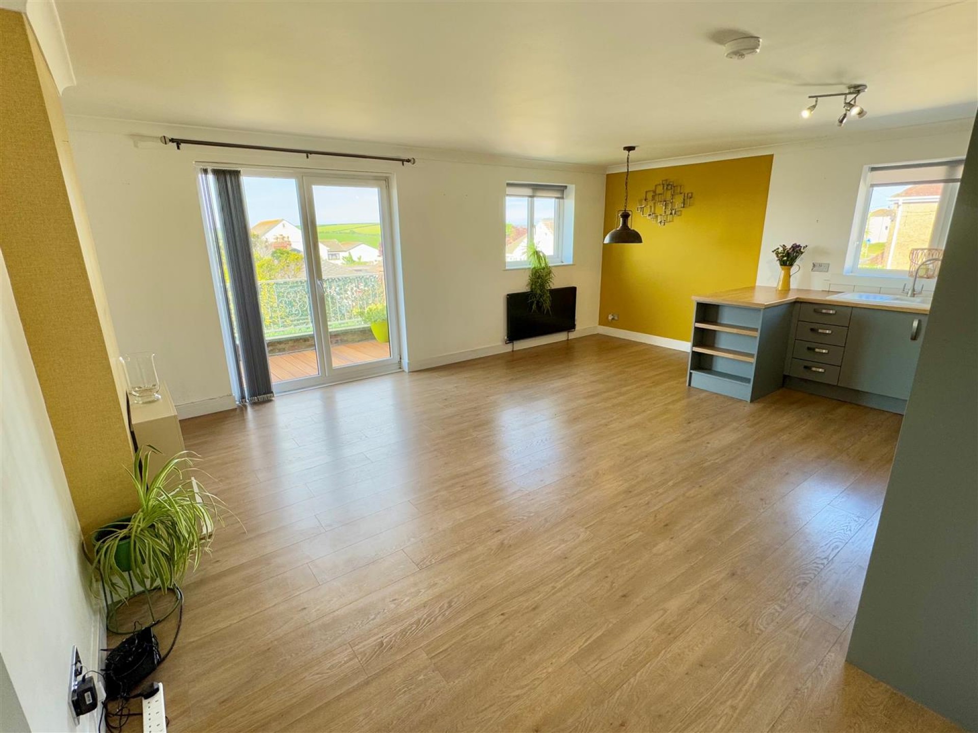 Treloggan Road, Newquay