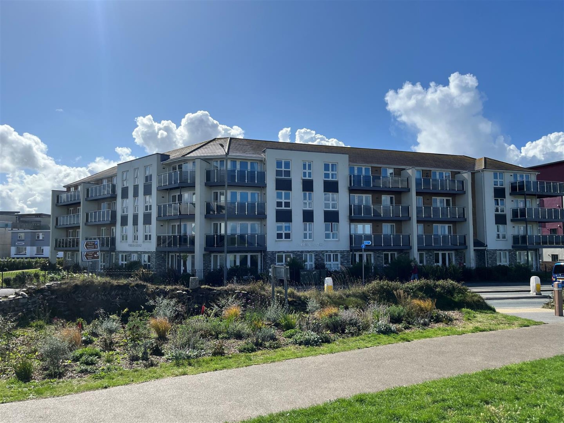Narrowcliff, Newquay