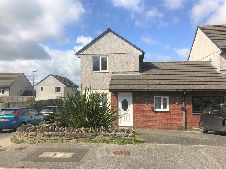 Kingsley Court, Fraddon, St. Columb
