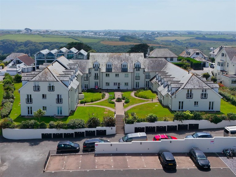 Pentire Avenue, Newquay