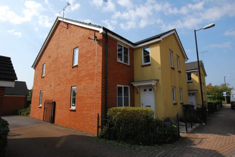 Montreal Avenue, Bristol