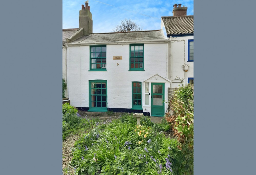 Daphne Cottage, 55 High Street, Aldeburgh, Suffolk