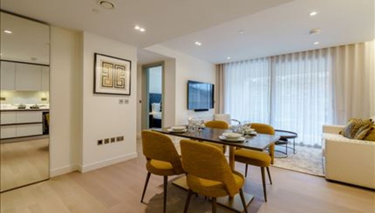 Edgware Road, Garrett Mansions, W2