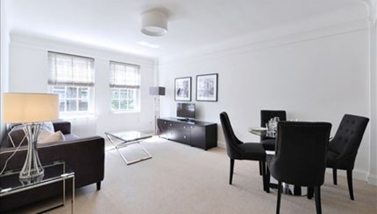 Fulham Road, Pelham Court, SW3