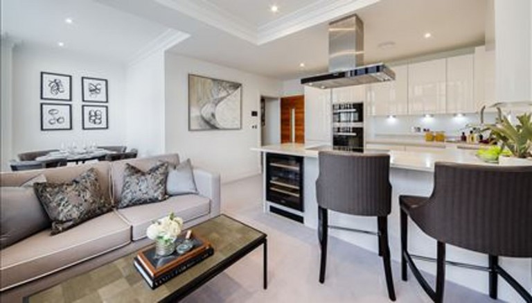 Rainville Road, London, W6
