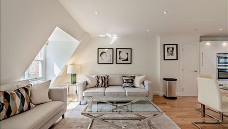 Grosvenor Hill, London, W1K