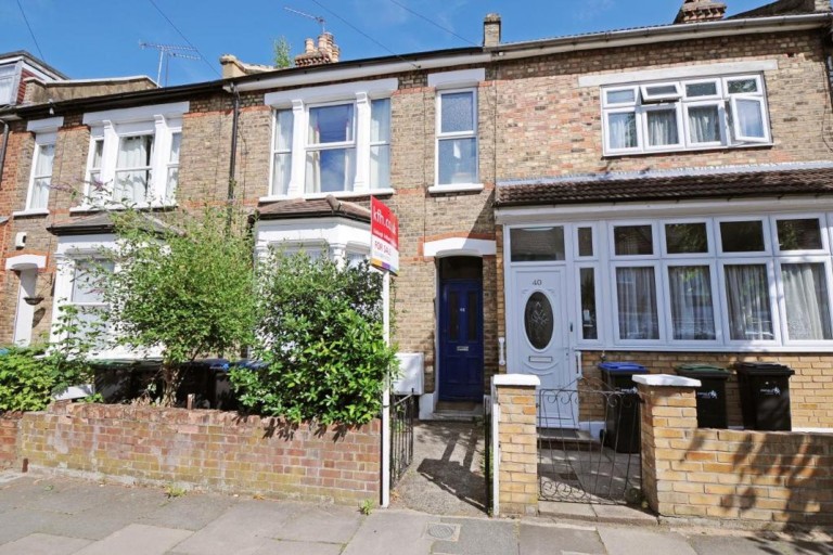 Russell Road, London, N13