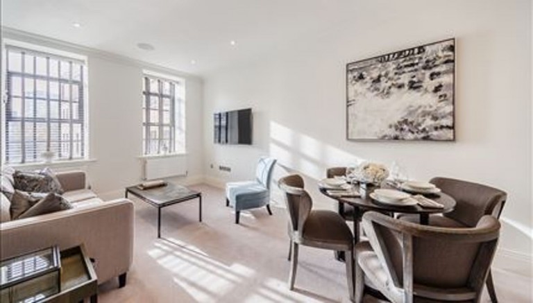 Rainville Road, London, W6