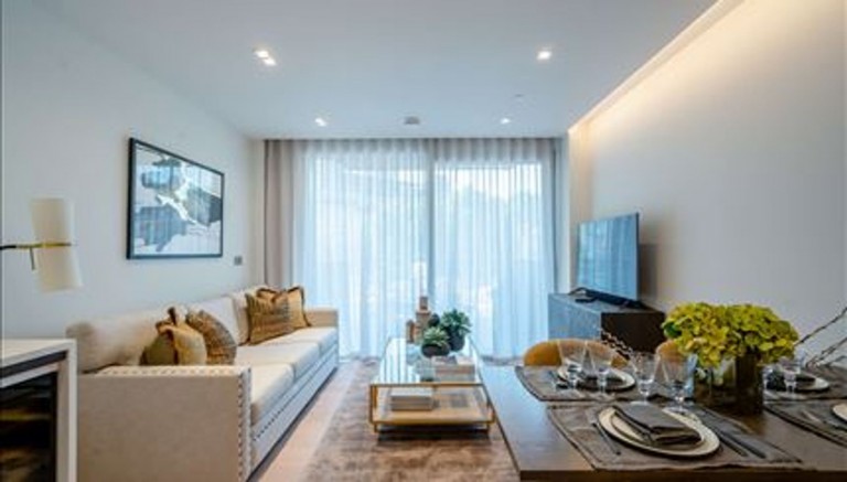 Edgware Road, Garrett Mansions, W2