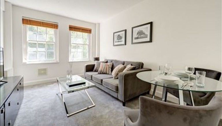Fulham Road, Pelham Court, SW3