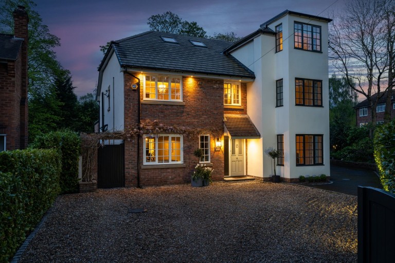 Greenside Drive, Hale, Altrincham, Cheshire, WA14