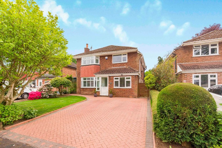 Woburn Drive, Hale, Altrincham, Cheshire, WA15