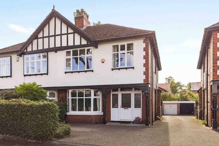 Park Avenue, Sale