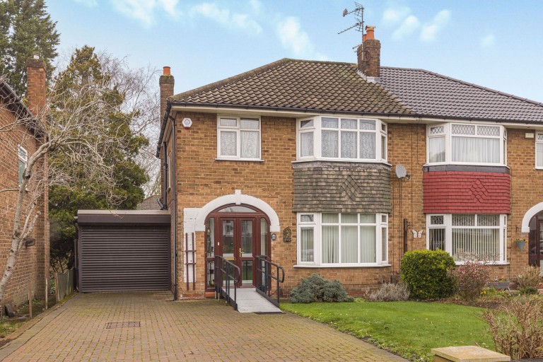 Shaftesbury Avenue, Timperley, Altrincham