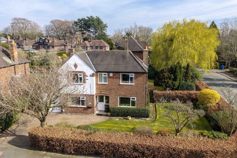 Kenilworth Road, Sale