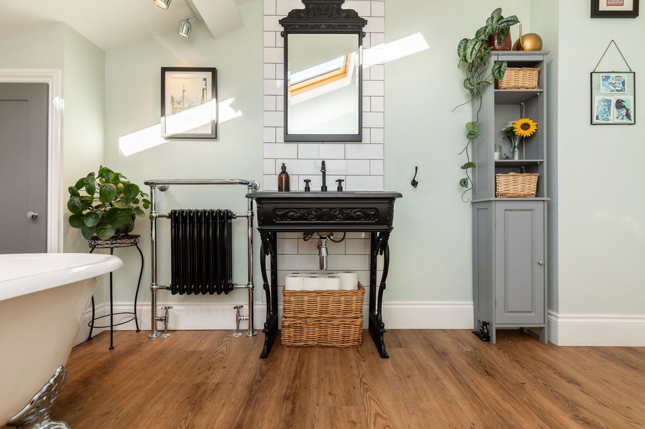 Armstrong Avenue, Heaton, NE6