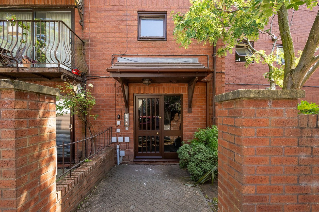 Gowan Terrace, Jesmond, NE2
