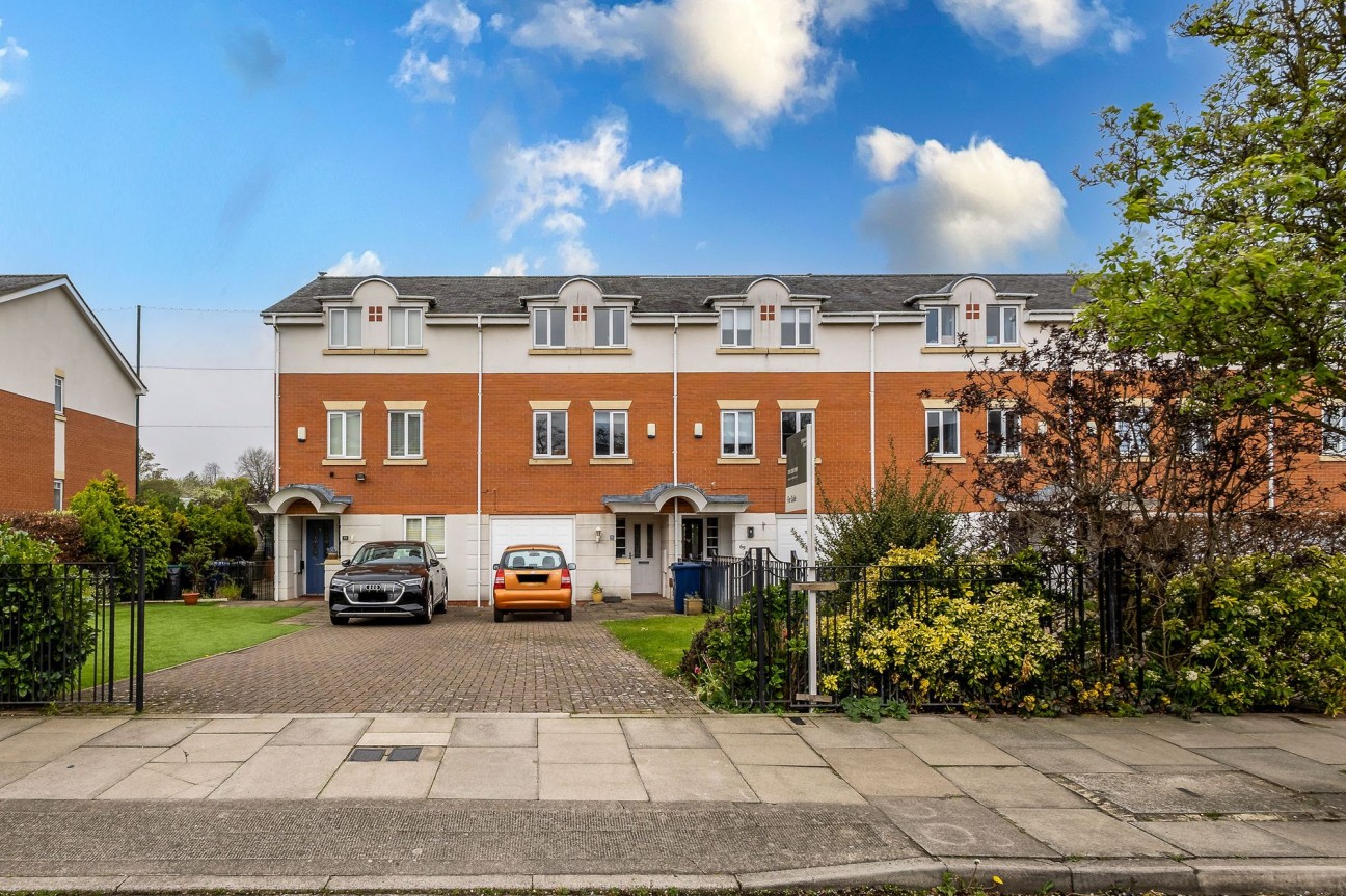 Moor Road North, Gosforth, NE3