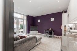 Myrtle Grove, Jesmond, NE2