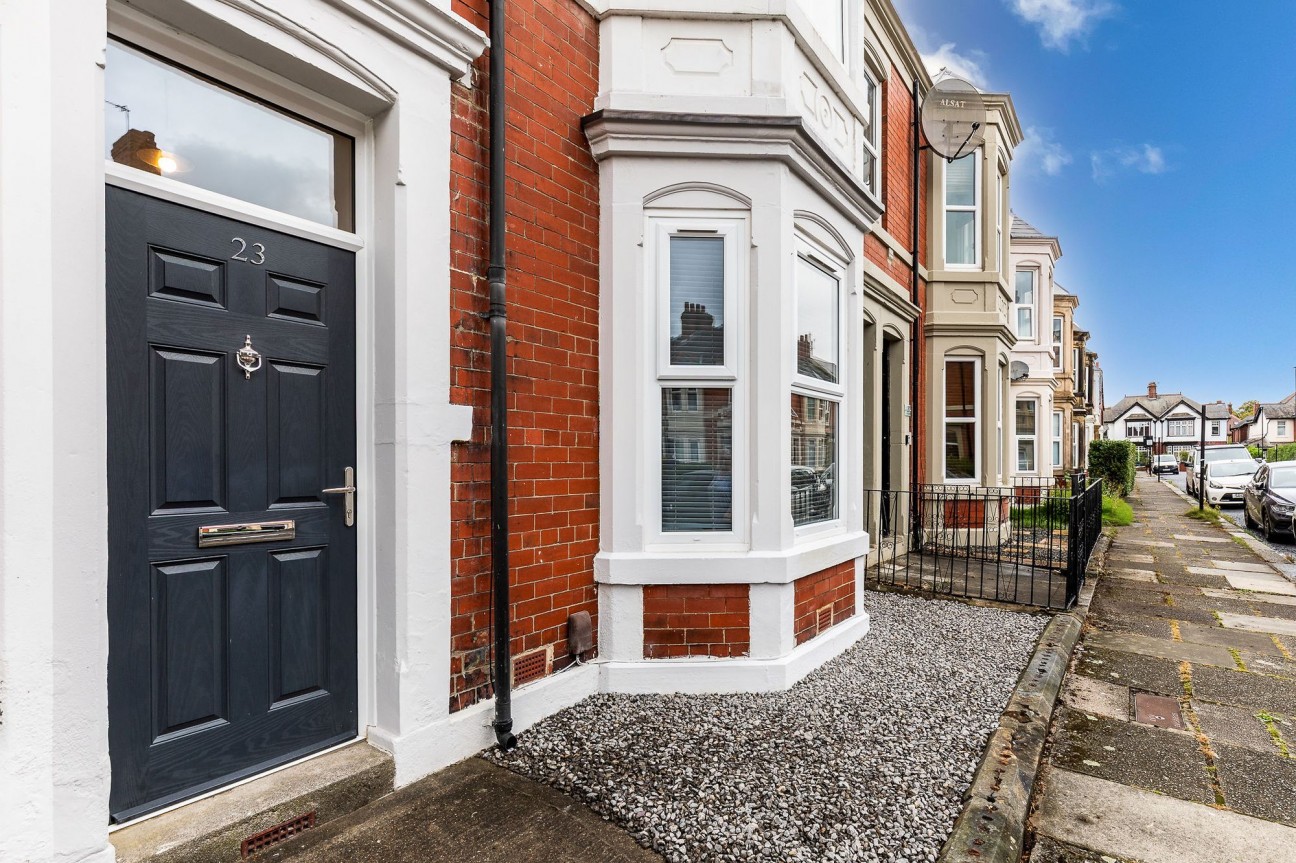Myrtle Grove, Jesmond, NE2