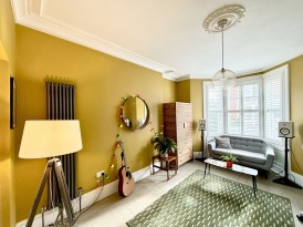 Myrtle Grove, Jesmond, NE2