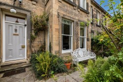 The Grove, Gosforth, NE3