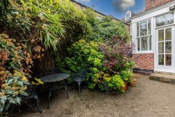 The Grove, Gosforth, NE3