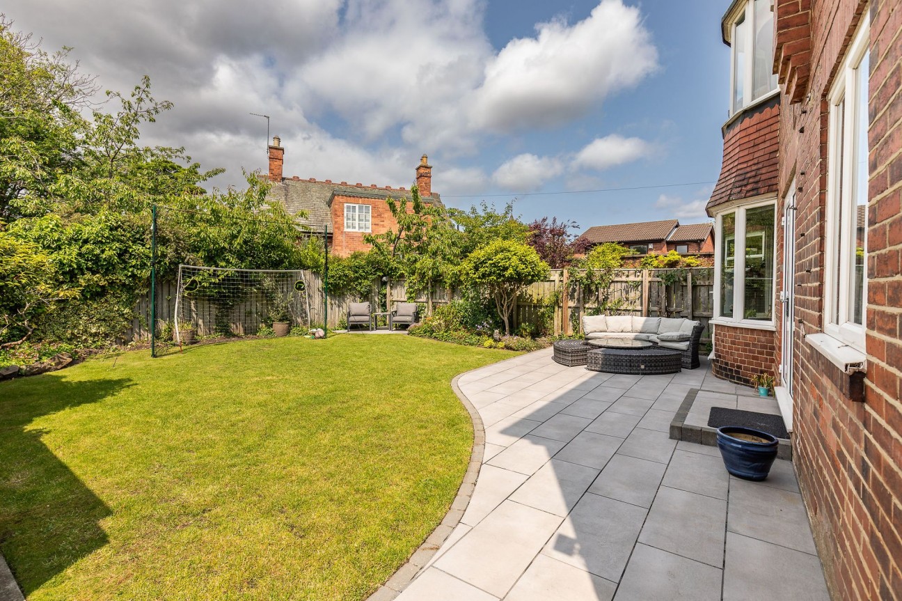 Queens Terrace, Jesmond, NE2