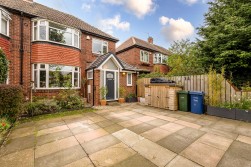 Berkeley Square, Gosforth, NE3