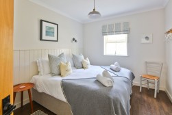 8 Elford Farm Cottages, Seahouses, NE68