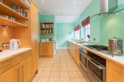 North Avenue, Gosforth, NE3