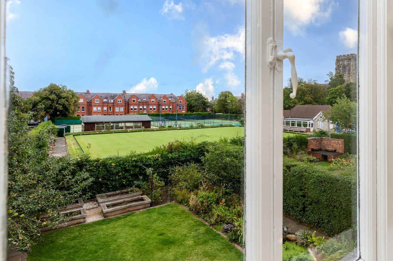 North Avenue, Gosforth, NE3