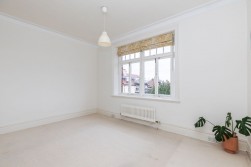 North Avenue, Gosforth, NE3