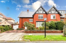 North Avenue, Gosforth, NE3