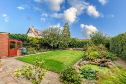 North Avenue, Gosforth, NE3