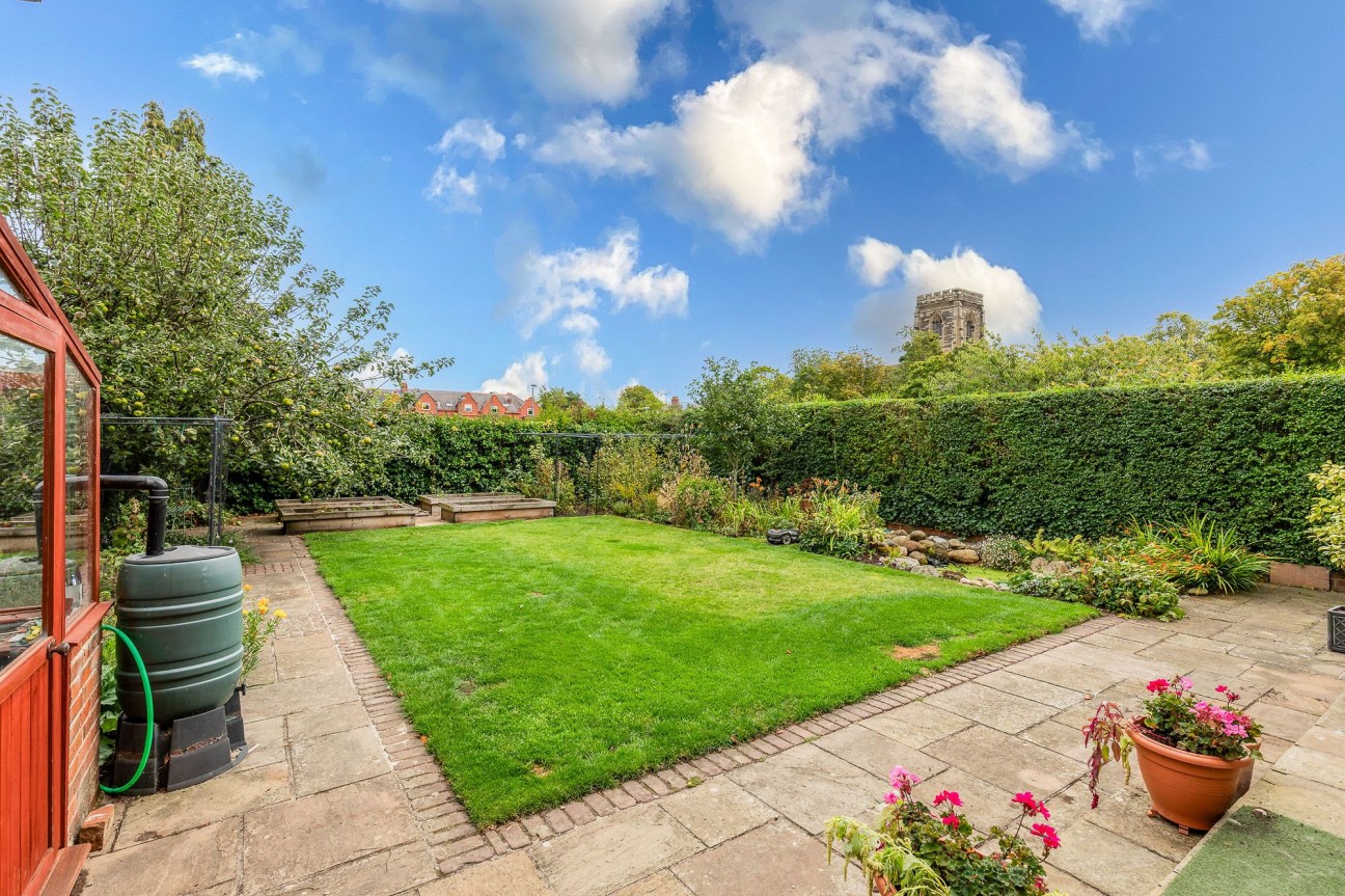 North Avenue, Gosforth, NE3