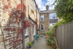 The Grove, Gosforth, NE3