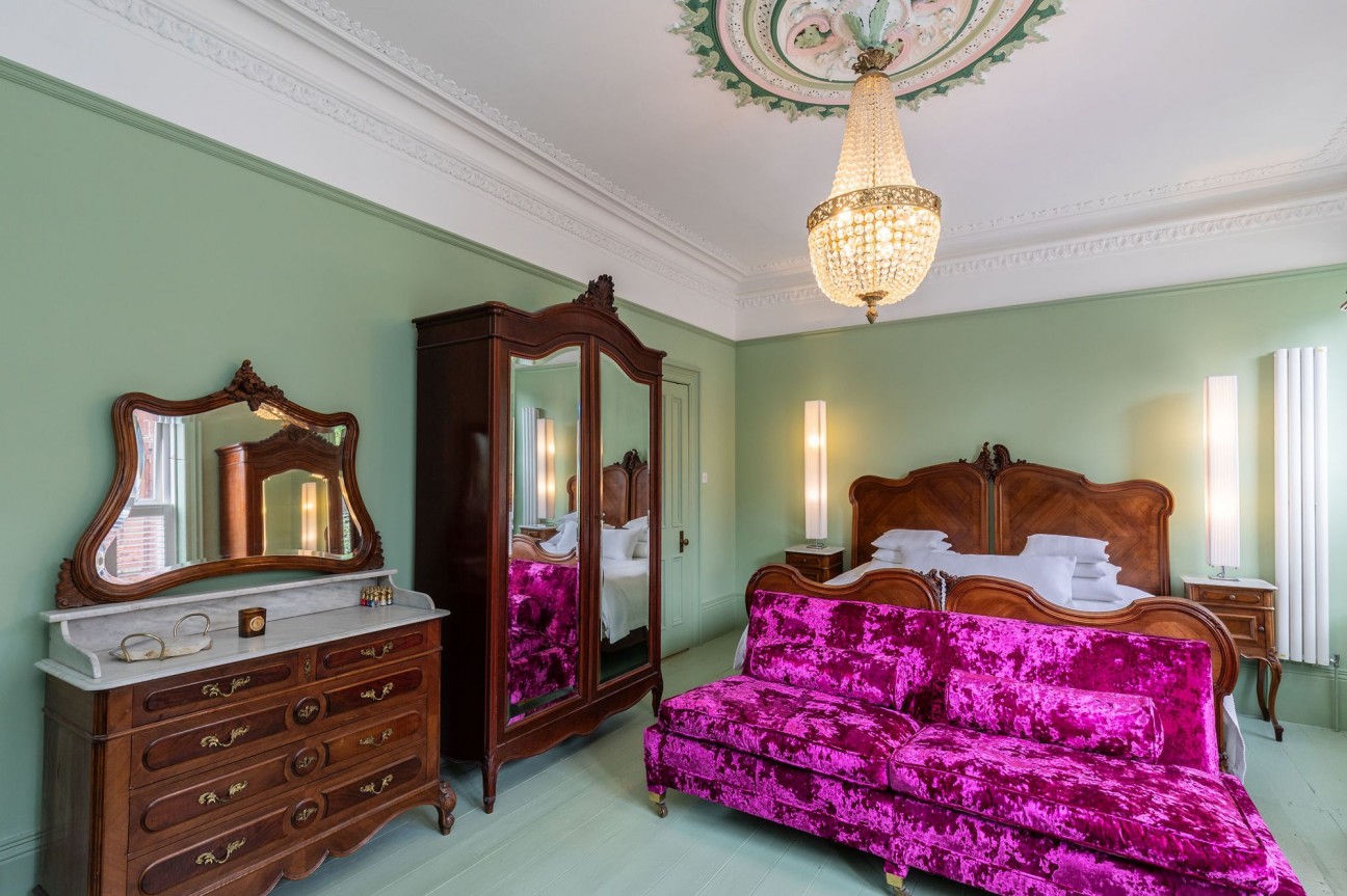 Otterburn Terrace, Jesmond, NE2